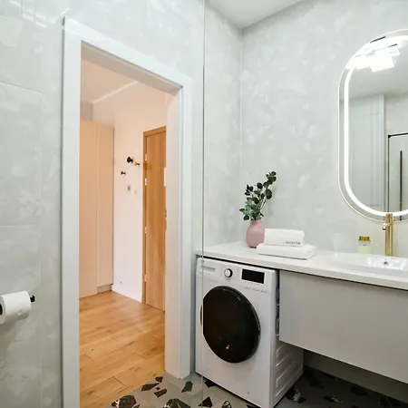 Pastel 47 By Housine