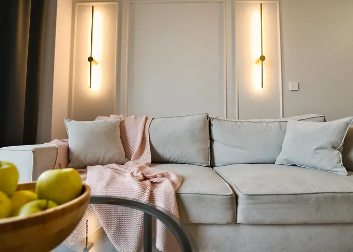 Pastel 47 By Housine Zator